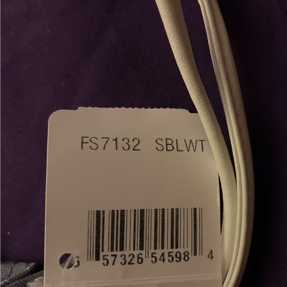 Vintage Coach Wristlet - Picture 3 of 4